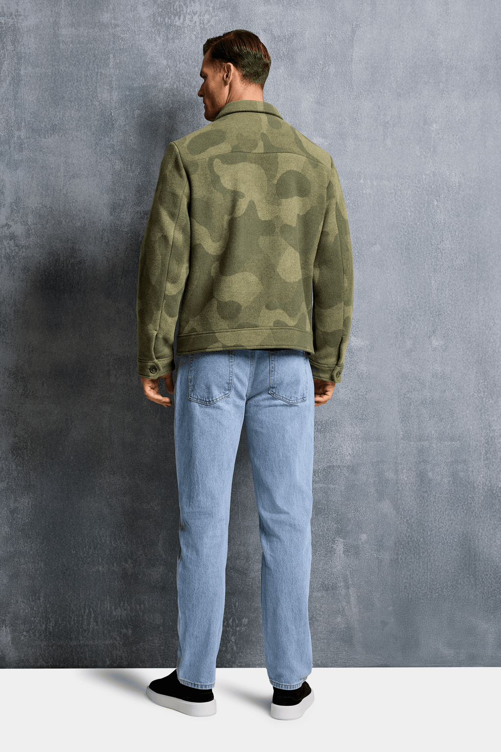 THE GIO SHACKET