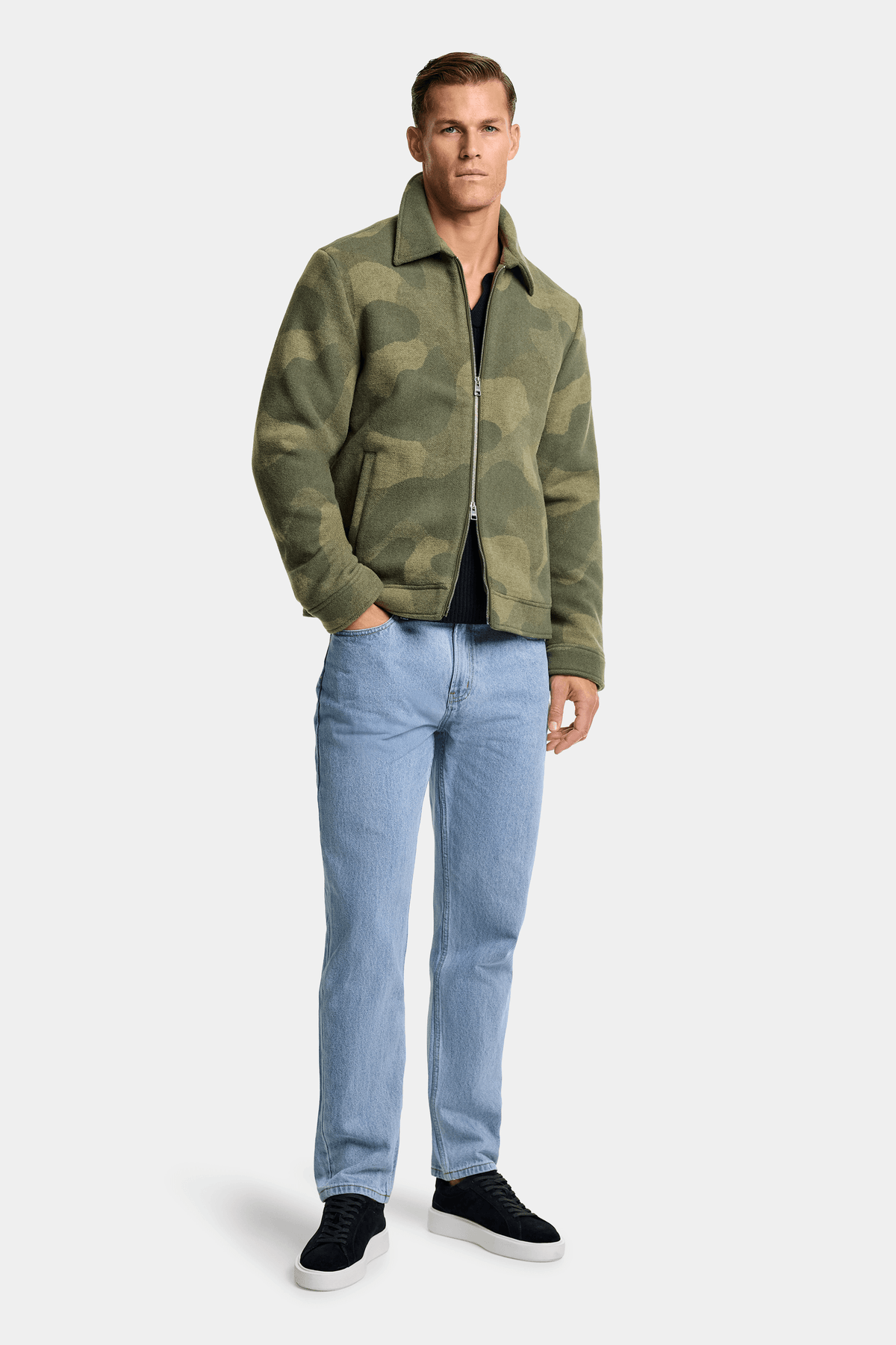 THE GIO SHACKET